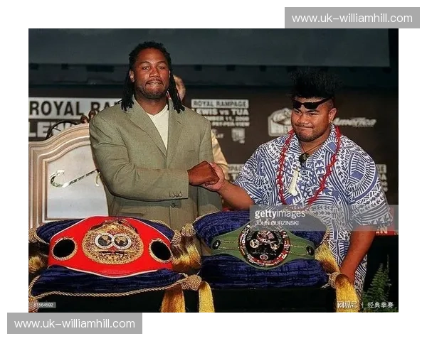 钢拳碰重炮：假如大卫·图阿遇上迈克·泰森，谁才是人类力量的终极天花板？